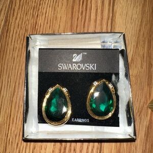 Swarovski Emerald Green and Gold Teardrop Earrings